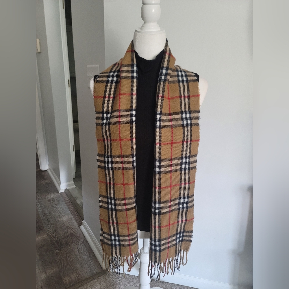 Burberry Scarf 100% Lambswool Plaid Brown